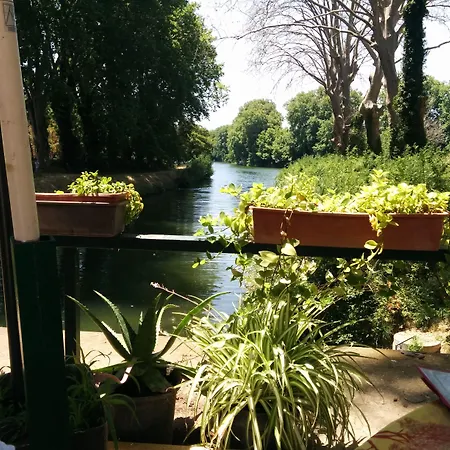 מלון Araur אגדה