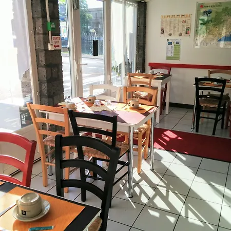 Hotel Araur